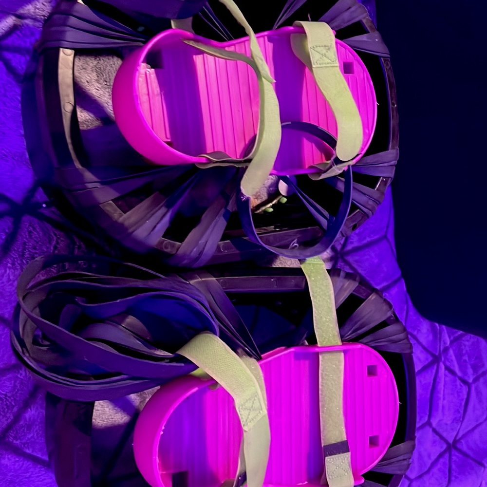 super cool moon shoes, like a trampoline on your feet, great to entertain kids